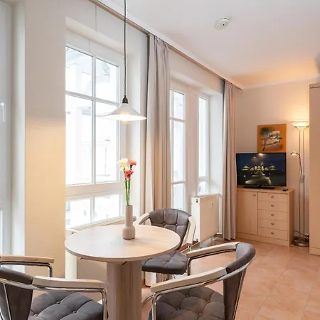 Gemuetliche Im Ostseebad Mit Balkon Lejlighed Sellin (Rugen)