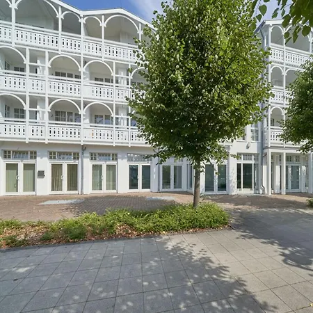 Gemuetliche Im Ostseebad Mit Balkon * Sellin (Rugen)